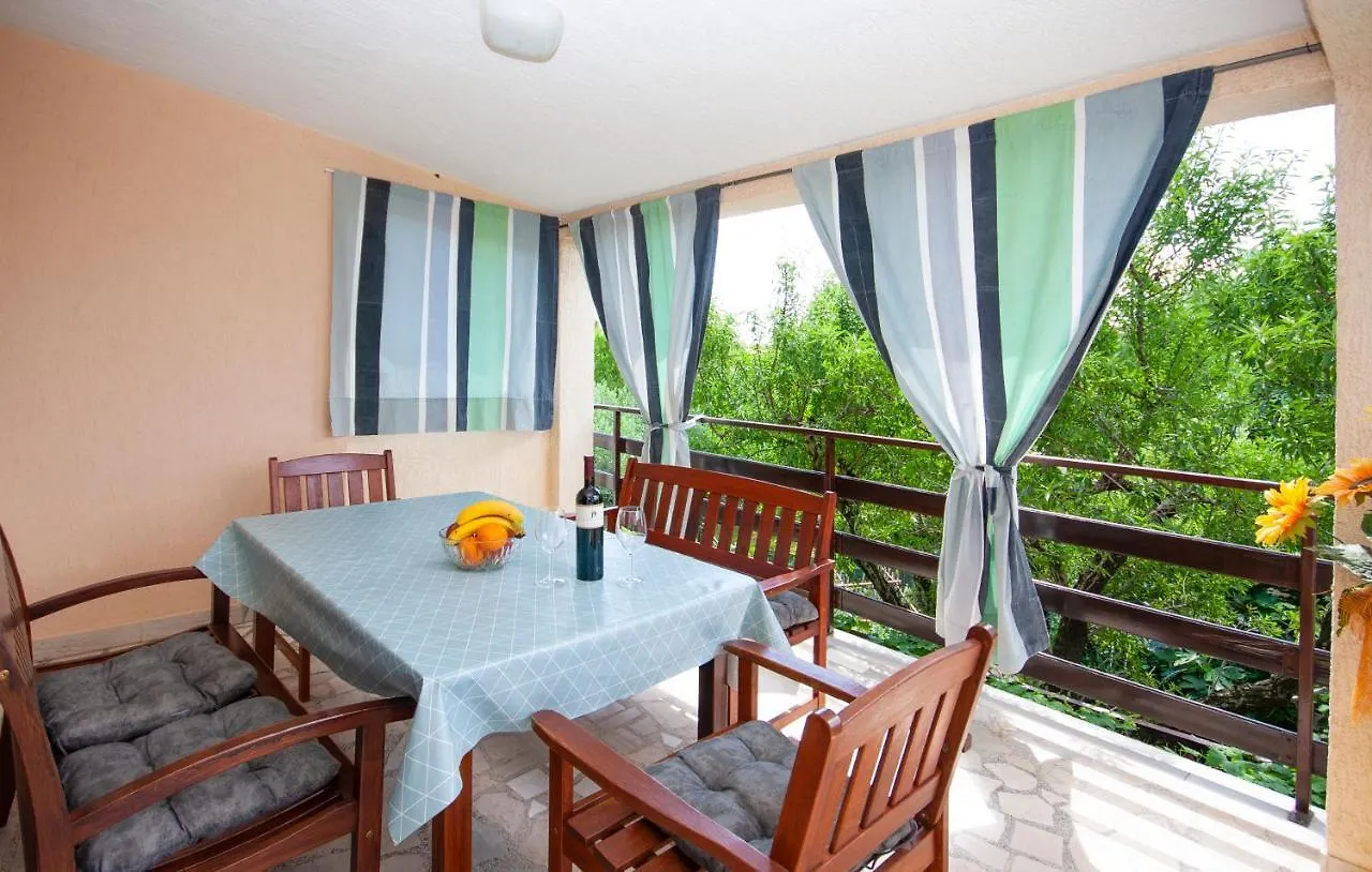 Apartment Guest House Ljubica Medulin Kroatien